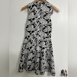 Forever 21 Women's Small Black and White Cocktail Dress